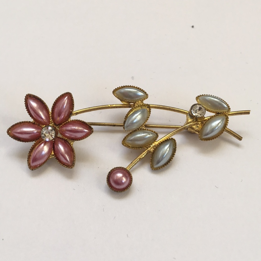 Gold Pink Blue Pearl Flower Vintage Brooch